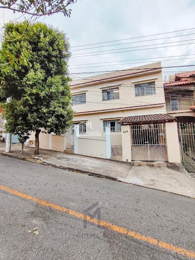 Casa à Venda em São Geraldo, Volta Redonda: 5 Dorms, 98m²