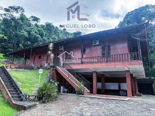 Casa 2 quartos com 3 vagas e 312 m² no Retiro, Volta Redonda